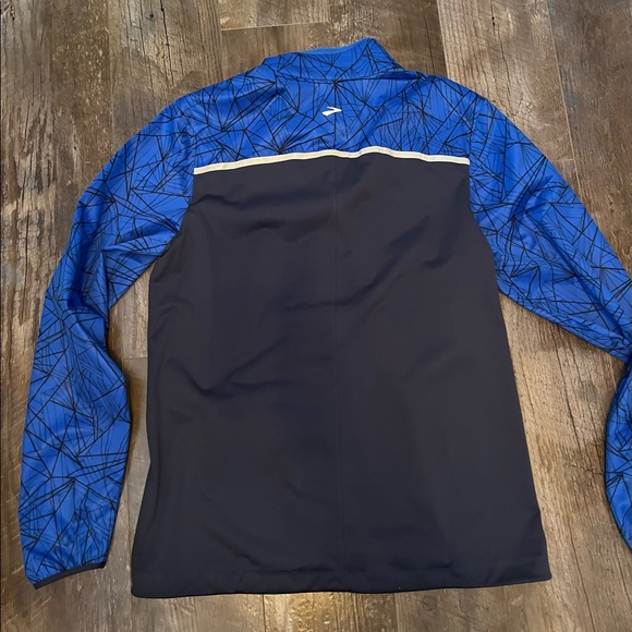 Brooks Running Men's Infiniti Jacket - Picture 3 of 10
